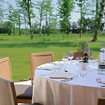 La Du Lac- 3 For 6 People *